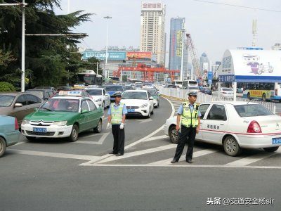 ​“闯绿灯”四种情形，早知道早避免